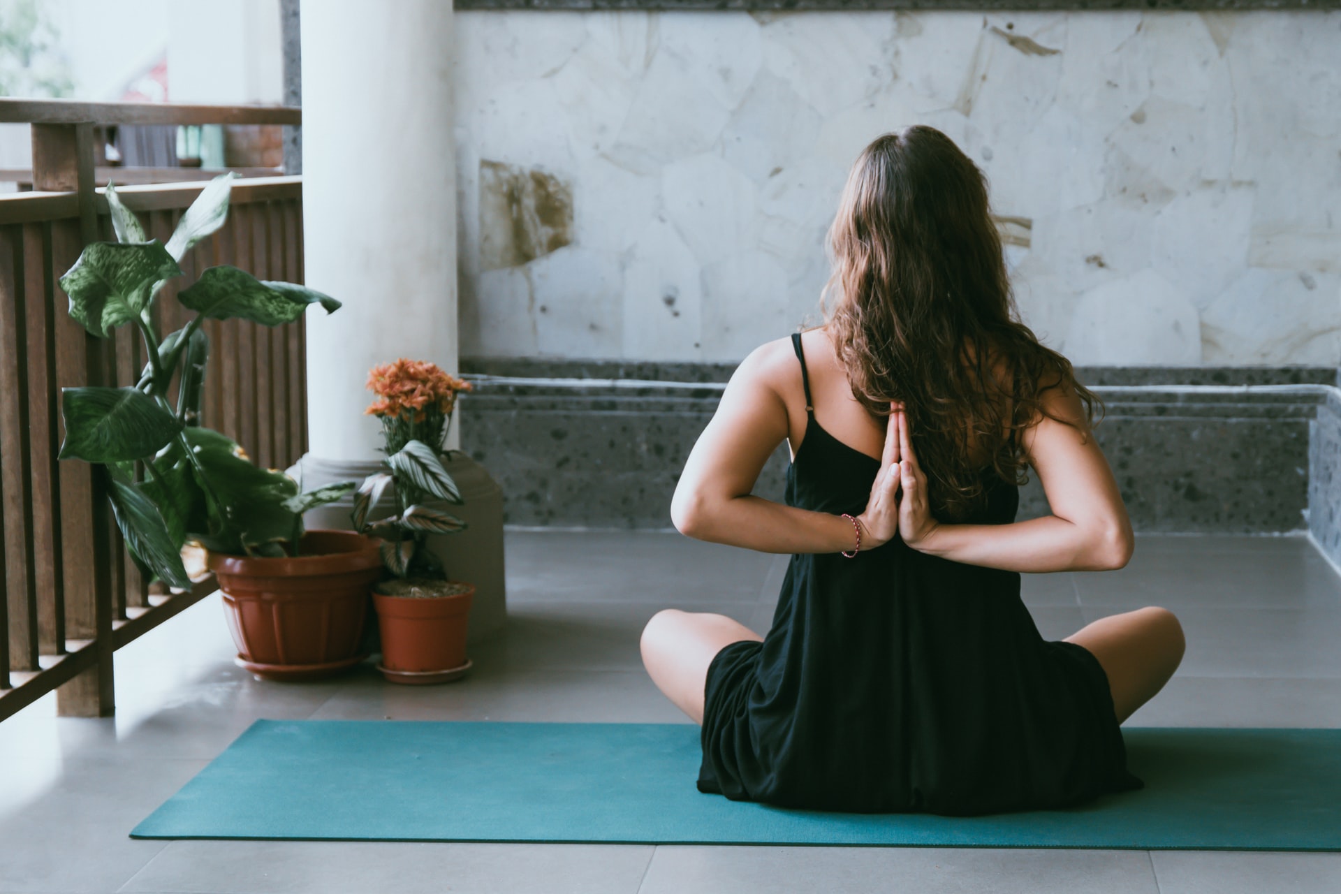 YOGA STRETCHES